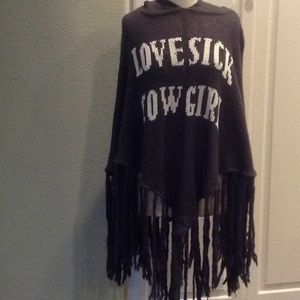 🌼Wildfox 🌼White Label poncho